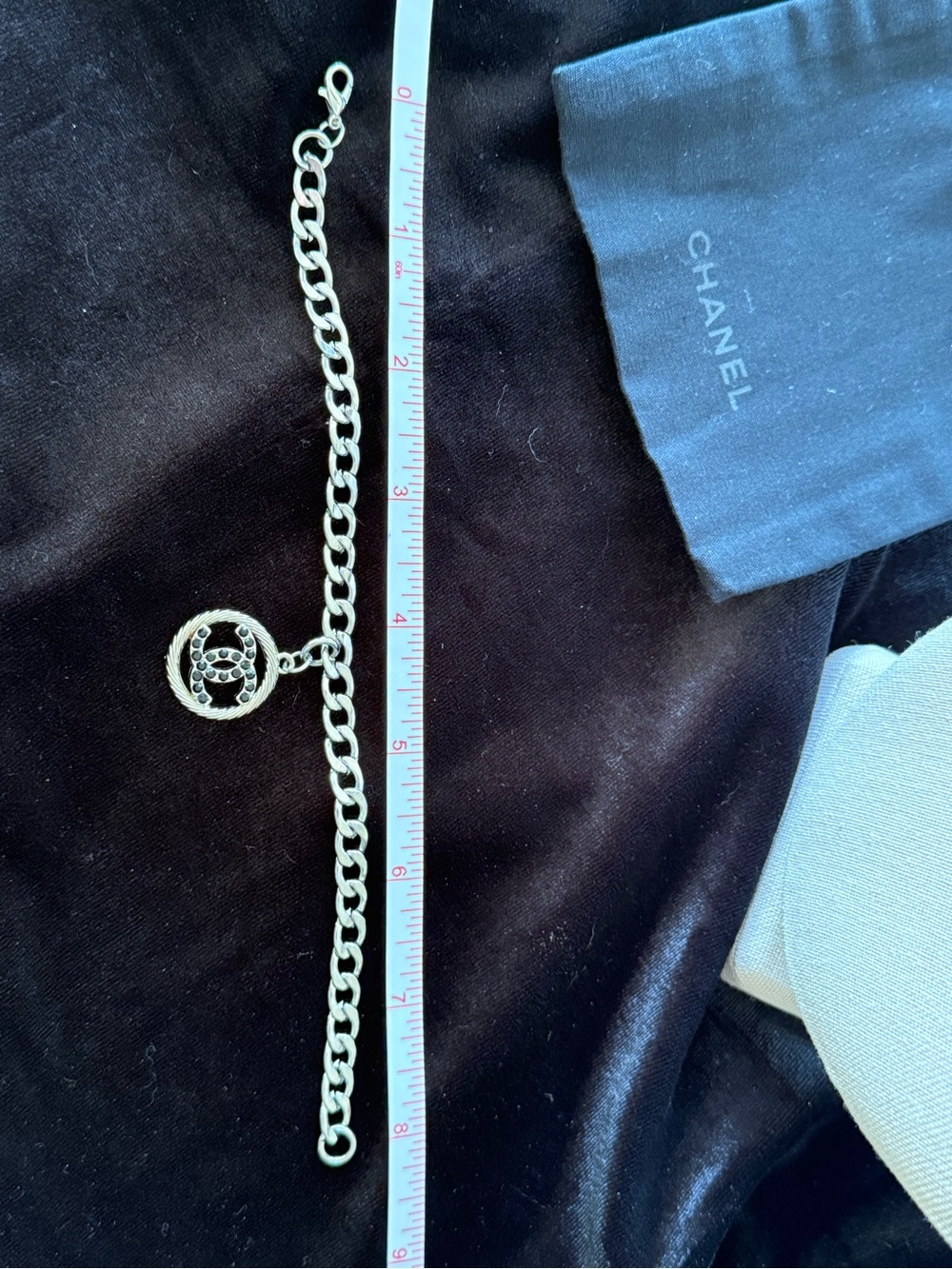 ChaneI Silver-Tone Chain Bracelet with Round Pendant - Picture 5 of 7